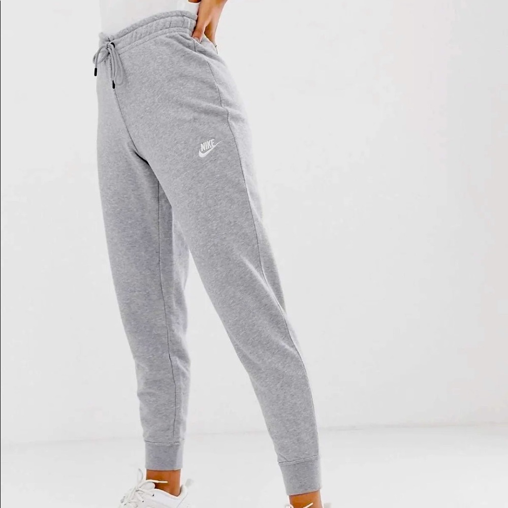 SOLD - Nike women’s joggers